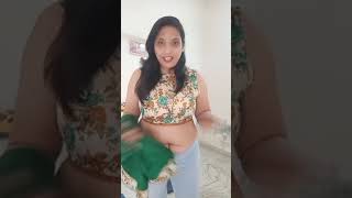 kruti Patel with saree drapping for male