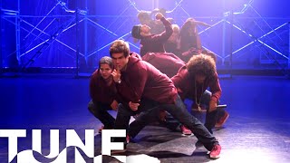 Right Round | Pitch Perfect | TUNE