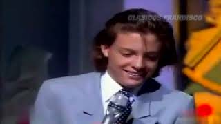 Luis Miguel  Los Muchachos De Hoy  NUEVO STEREO  album Fiebre De Amor.  Fecha de lanzamiento: 1985