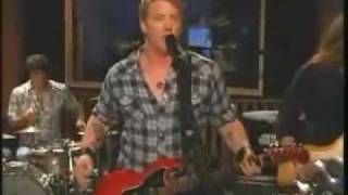Queens Of The Stone Age- Misfit Love (Live  Henry Rollins Show)