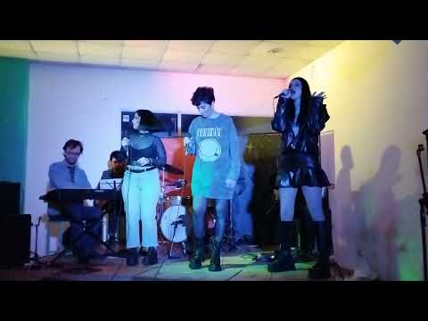 Buenos Aires -Nathy Peluso - cover Marcela VANNI  Paula Posse Josefina Rojas -junio 2022