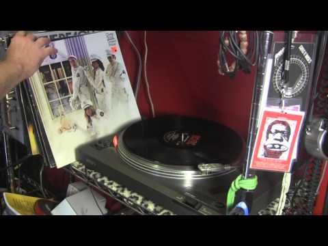 Gearmanndude's Vinyl Altar home stereo setup featuring Meze 73 Headphones & some tasty vinyl