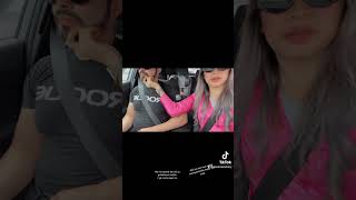 No me quería dar de su galletita.?