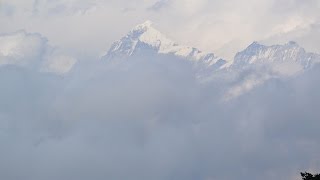 preview picture of video '2015-03-17 and 18 Sandakphu Phalut Trek Part 4'