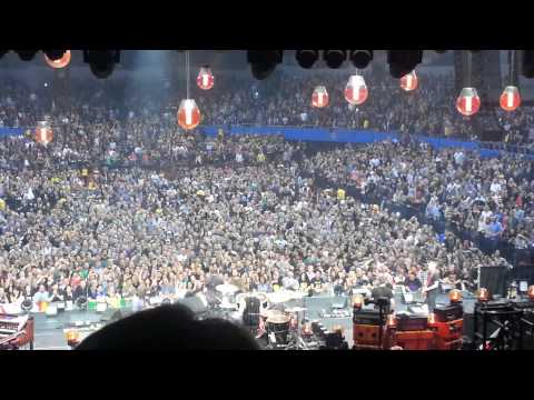 Pearl Jam: Baba  Los Angeles 11/23/13