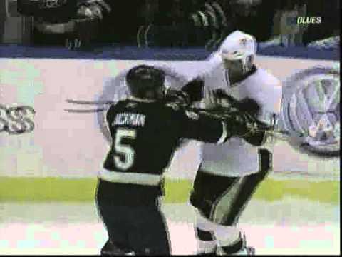 Barret Jackman scuffles with Sidney Crosby