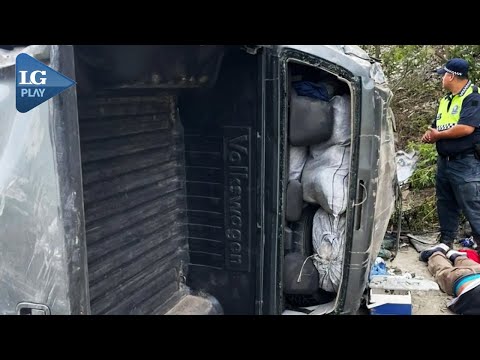 Persecución, choque y secuestro de más de 120 kilos de marihuana