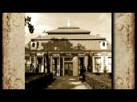 Дворцы. Дворец Монплезир в Петергофе