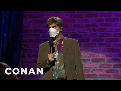 被隔離的郵輪上的喜劇演員大公主號 - CONAN on TBS (The Quarantined Cruise Ship Comedian Aboard The Grand Princess - CONAN on TBS)