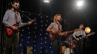 Dr. Dog - &#39;Go Out Fighting&#39; | The Bridge 909 in Studio