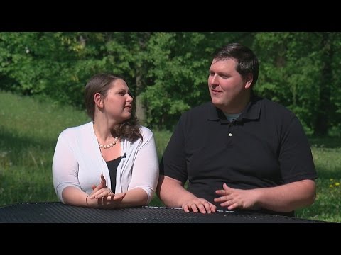 Twin Cities Couple’s Costco Engagement Photos Go Viral