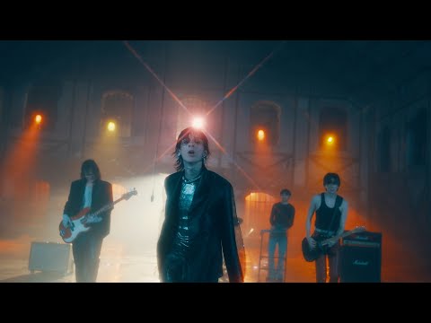 Mavi - Sen ve Yıldız (Official Music Video)