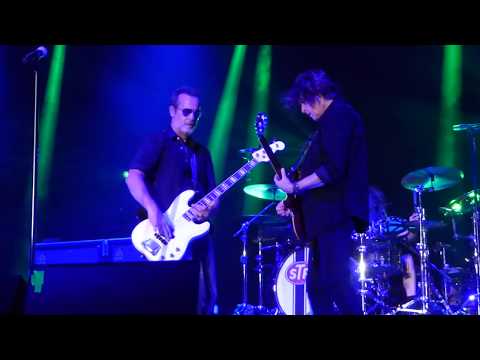 Big Empty - Stone Temple Pilots 2019.09.25 Aragon Ballroom Chicago