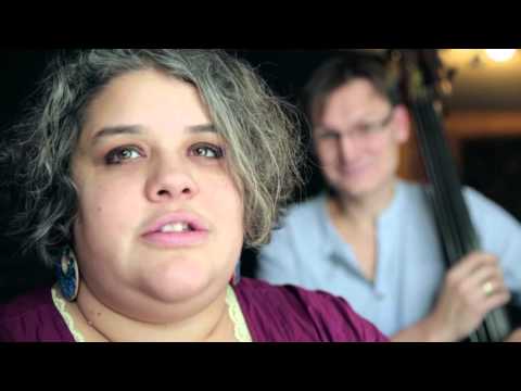 Ridina Ahmedová a Petr Tichý aneb HLASkontraBAS - točíme CD!