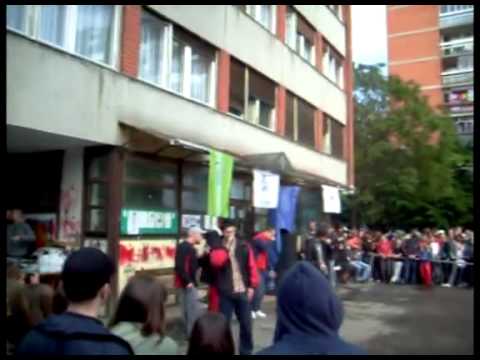 Bauk Squad - Mrzi me (live @ 5ti parkic) [2009]