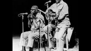 Sonny Terry & Brownie McGhee-I'm a Stranger Here
