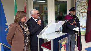 chi-dona-la-vita-per-gli-altri-vive-per-sempre-onore-all-agente-di-roma