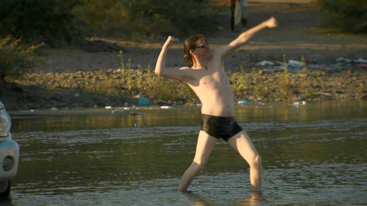 Ed takes a dip in Honduras - Dara and Ed's Great Big Adventure: Episode 2 Preview - BBC Two