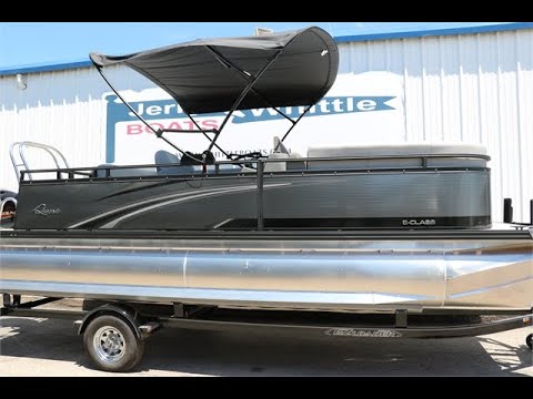 2022 Qwest 820 LT Lanai Pontoon at Jerry Whittle Boats