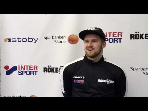 Rökes målvakt Viktor Svendsen efter segern  mot  Hovshaga med  8-5