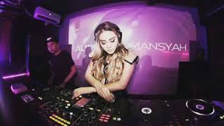 Download lagu JUNGLE DUTCH CINTA BEDA AGAMA mp3
