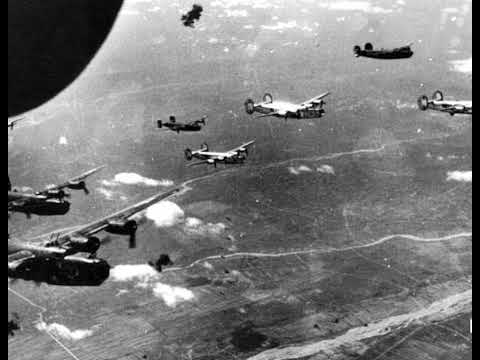 (WW2) Original Audio: 1. Flakdivision Berlin: Bomber Warning.