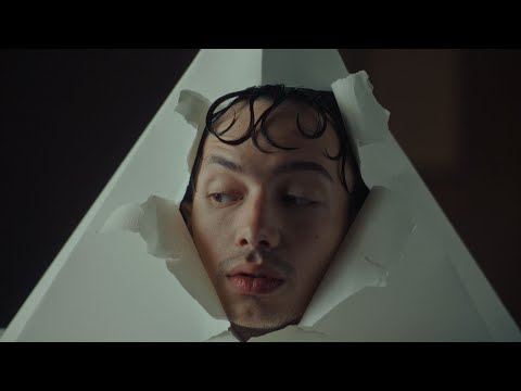 Mica Sotera - diferente (Video Oficial)