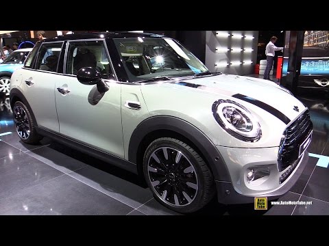 2015 Mini Cooper 5-Door Diesel - Exterior and Interior Walkaround - 2014 Paris Auto Show