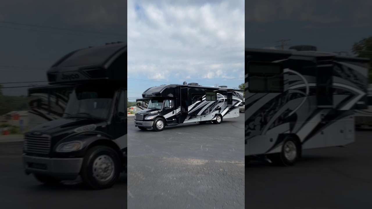 2022 Jayco Seneca Motorhome