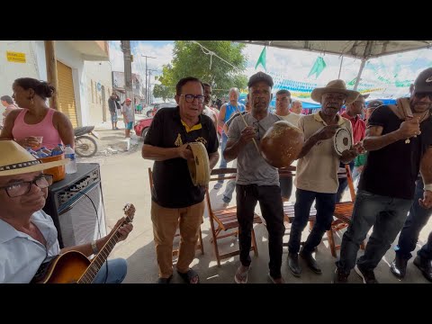 Samba Na Feira Livre Do Bravo(Serra Preta Bahia) Bom Batuque 🎸🎶