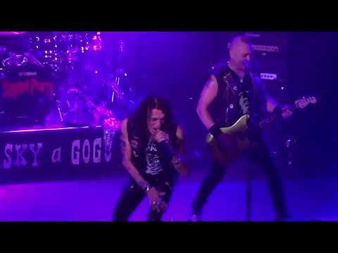 Stephen Pearcy - In Your Direction - Live @ Whisky A Go Go - Dec 29, 2023 (My 100th Show Of 2023)