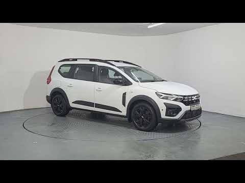 Dacia Jogger EXTREME SE 1.0 Petrol Manual - Image 2
