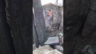 Video thumbnail de Secret Roof, V8. Lake Tahoe