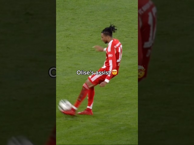 That Olise 🤝 Lucho connection 🤩