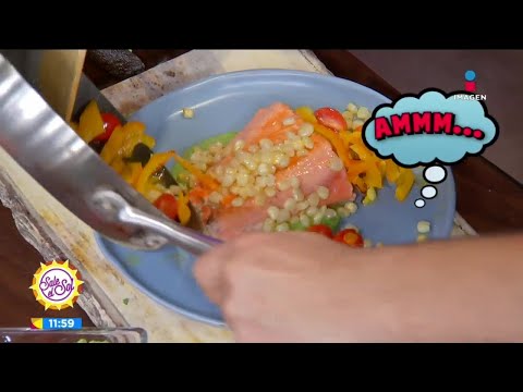 Salmón con ceviche de elote y salsa | Sale el Sol