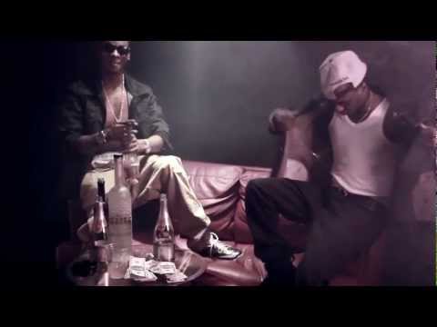 D Streetz ft Yung Stunthard Shirt Off