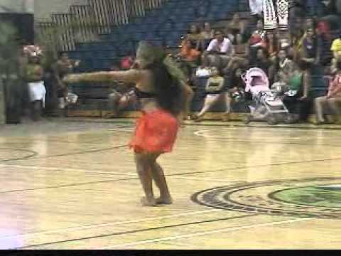 Alyssa KHO Heiva i Maui 2010