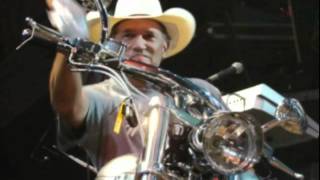 2007 Harley Auction &#39;Texas Cookin&#39; by George Strait