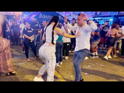 Mexicano Sorprende a Colombiana Bailando Salsa I Feria de Cali 2023