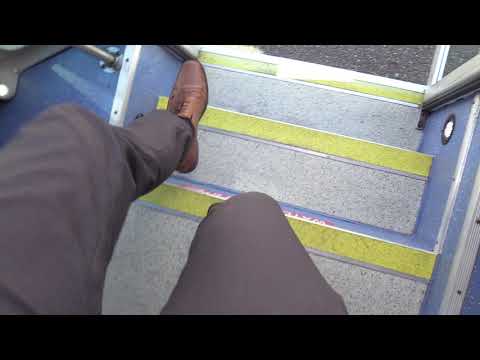 2010 Ford Eldorado Aerotech 15 Passenger ADA Shuttle Bus - S78921