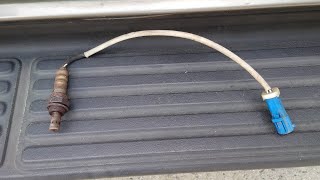 Ford Econoline O2 Sensor Replacement How to change an Oxygen Sensor on a E-150 van.