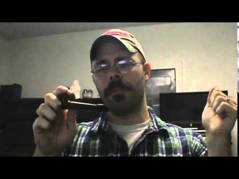 Pipe Smoking: Rattrays Hal O' The Wynd - A Simple Review
