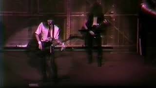 8. Walk in the Shadows [Queensrÿche - Live in Montreal 1986/09/24]