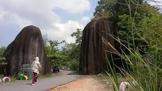 preview picture of video 'Batu Unik Pantai Romodong Belinyu'