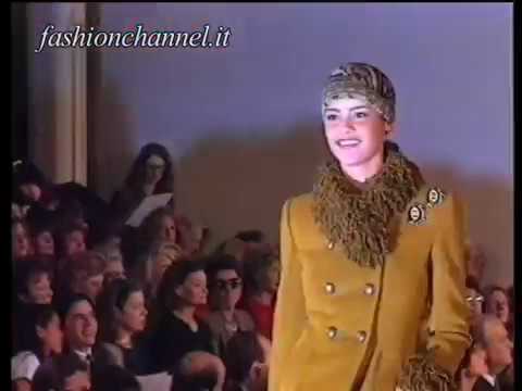 "Oscar De La Renta" Autumn Winter 1993 1994 New York 1 of 3 pret a porter woman by FashionChannel