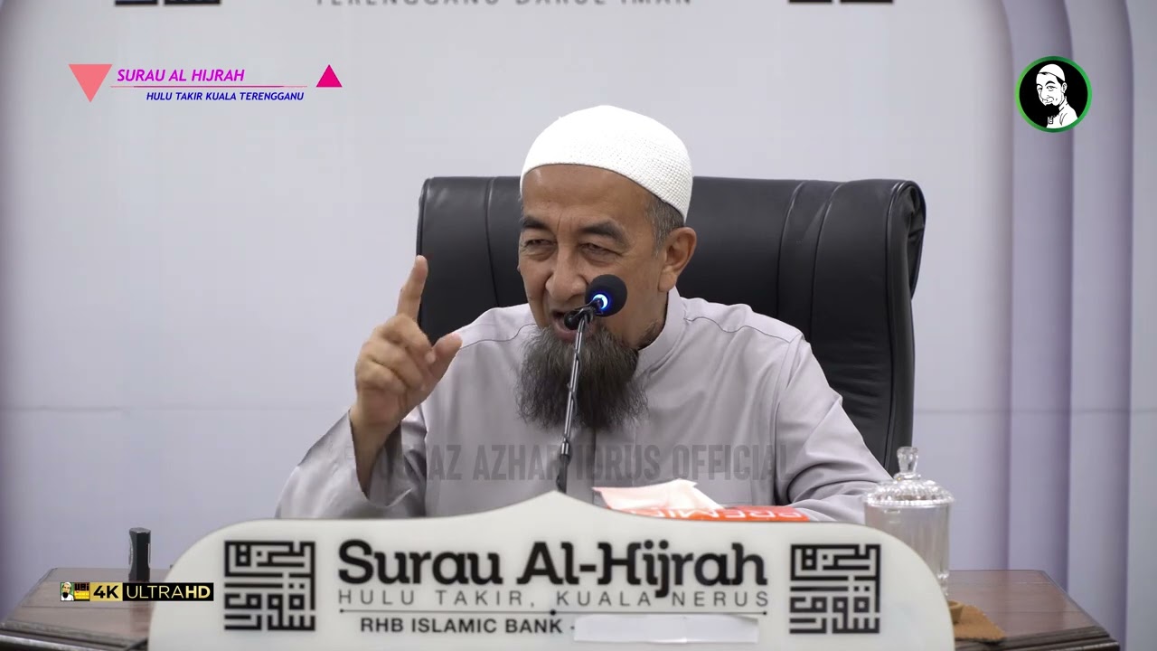 Mufarakah Dari Imam Ketika Tahiyat Akhir Solat Jumaat - Ustaz Azhar Idrus