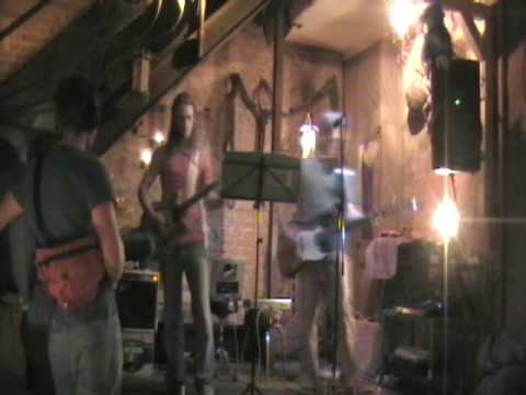 keen in berlin - live