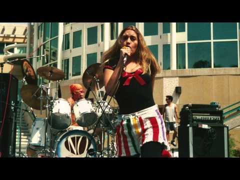 No Doubt - "One Way Or Another" Live