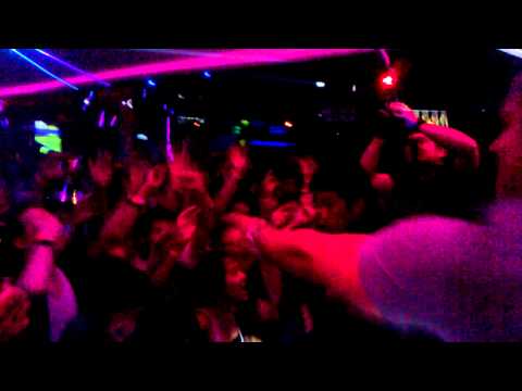 Quintino & Afrojack playing LMFAO (Quintino remix)