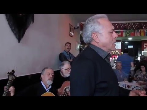ALBERTO VELOSO FADO , ACTUOU EM CAFÉ DE LÁ FONTAINE , PORTO , FONTAINHAS